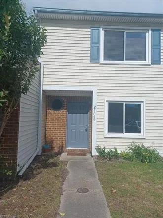 Rent this 3 bed townhouse on 1041 Commonwealth Place in Level Green, Virginia Beach