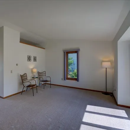 Image 2 - 6226 Sandstone Drive, Madison, WI 53719, USA - House for sale