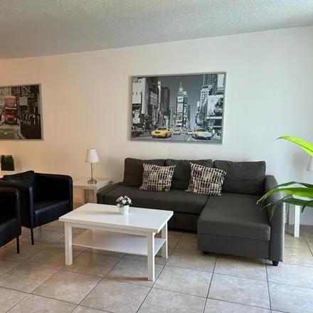 Buy this 1 bed condo on 3801 South Ocean Drive in Beverly Beach, Hollywood