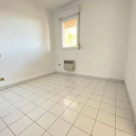 Rent this 2 bed apartment on 16 Place de la Comédie in 34062 Montpellier, France