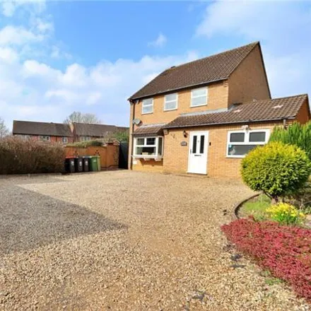 Buy this 4 bed house on The Craven in Wolverton, MK13 7QR