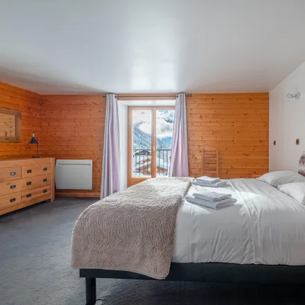 Image 2 - Notre-Dame du bon secours, Chemin des Chosalets, 74400 Chamonix-Mont-Blanc, France - Apartment for rent