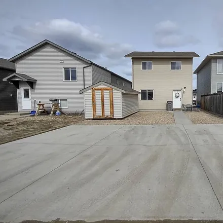 Image 9 - Grande Prairie, AB T8W 0J3, Canada - House for rent