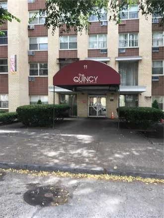 Buy this 3 bed condo on 11 Park Avenue in City of Mount Vernon, NY 10550