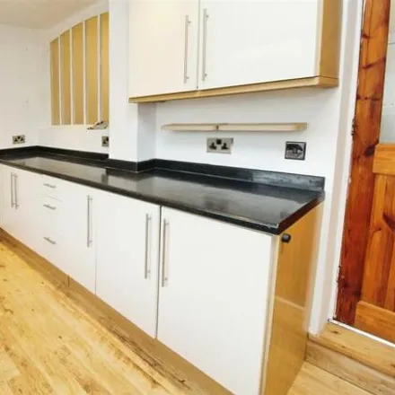 Image 9 - Moore Avenue Enfield Parade, Moore Avenue, Bradford, BD6 3HH, United Kingdom - Townhouse for sale