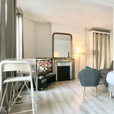 Rent this 1 bed apartment on 52 Rue Charlot in 75003 Paris, France