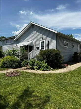 Buy this 4 bed house on 425 Eastern Avenue in Madison, Lac qui Parle County