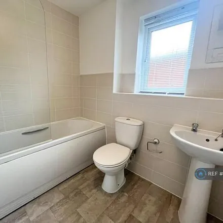 Image 3 - Harcourt Road, Newton Lane, Wigston, LE18 3SE, United Kingdom - Apartment for rent