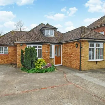 Buy this 3 bed house on Heath Road in Beaconsfield, HP9 1DA