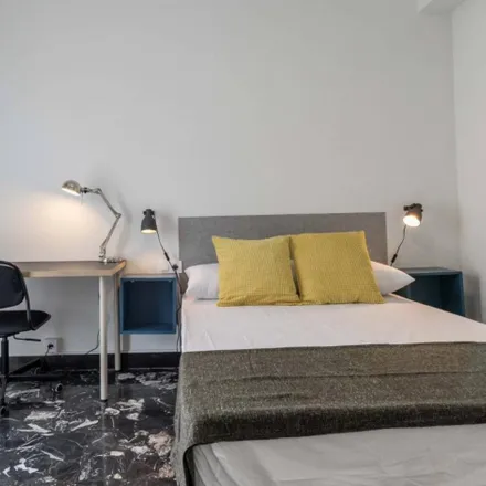 Rent this 8 bed room on Relojería Técnica in Carrer del Periodista Azatti, 46002 Valencia