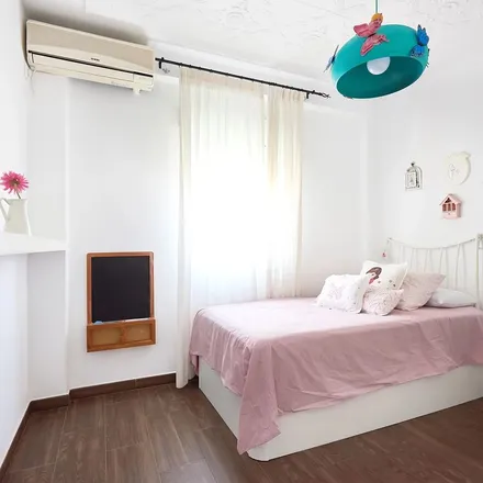 Rent this 3 bed apartment on Calle Don Juan de Austria in 41, 29009 Málaga