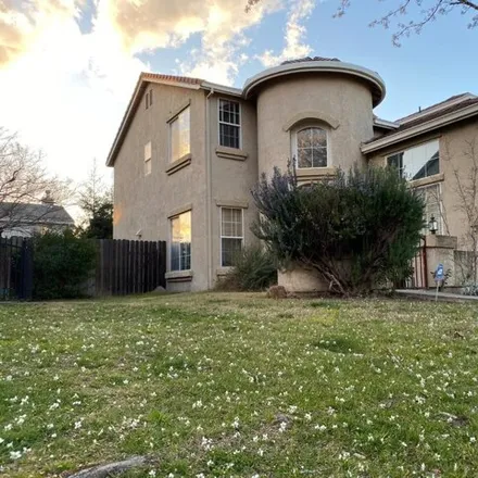 Buy this 5 bed house on 663 Zurich Drive in Manteca, CA 95337