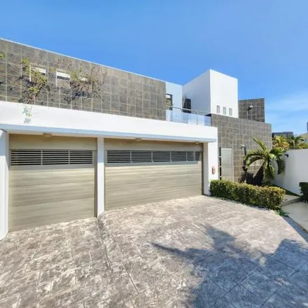 Buy this 5 bed house on Calle Isla del Amor in LAS OLAS RESIDENCIAL, 95264 Playas del Conchal