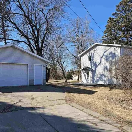 Image 3 - 713 6th Street Northwest, Chisholm, MN 55719, USA - House for sale