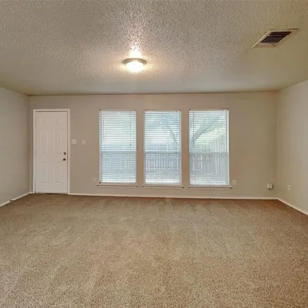 Image 3 - 7570 Kings Trail, Fort Worth, TX 76123, USA - House for rent