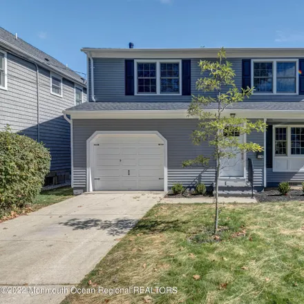 Buy this 4 bed house on 19 Lennox Avenue in Rumson, Monmouth County