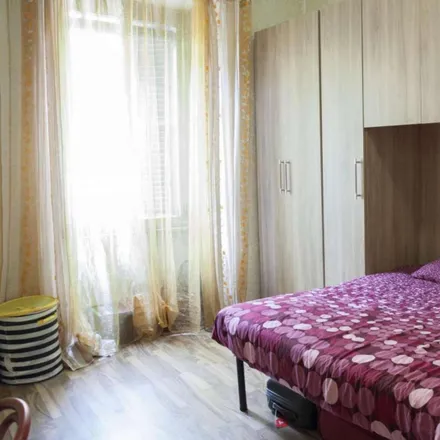 Image 1 - Via Muzio Attendolo, 21, 00176 Rome RM, Italy - Room for rent