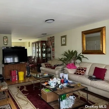 Image 9 - 109-77 135th St, South Ozone Park, New York, 11420 - Townhouse for sale