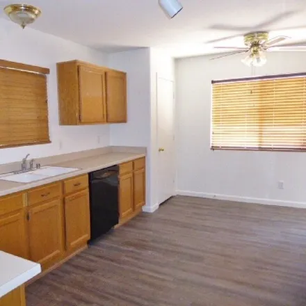 Image 7 - 3810 Gramercy Avenue, North Las Vegas, NV 89031, USA - House for rent