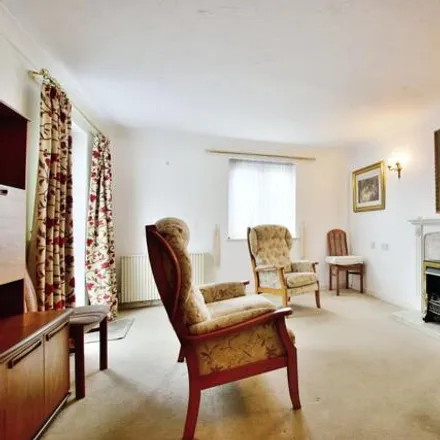 Image 4 - 1st Timperley Scout Group, Park Road, Sale, WA15 6UA, United Kingdom - Apartment for sale