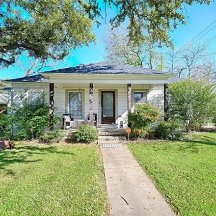 Buy this 2 bed house on 602 West Second Street in Cleburne, TX 76033