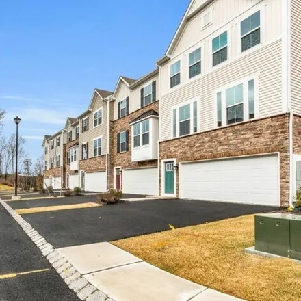 Rent this 3 bed condo on 3 Peckwell St in New Jersey, 07828