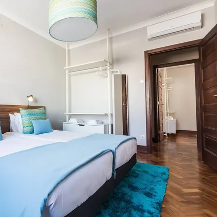 Rent this 3 bed apartment on 4000-247 Distrito de Leiria