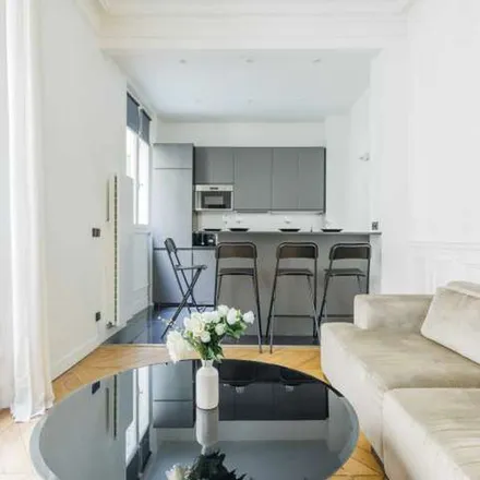 Image 7 - 2 Rue Chambiges, 75008 Paris, France - Apartment for rent