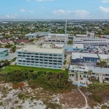 Image 3 - South Atlantic Avenue / South 1st Street (Southeast Corner), South 1st Street, Cocoa Beach, FL 32931, USA - Condo for rent