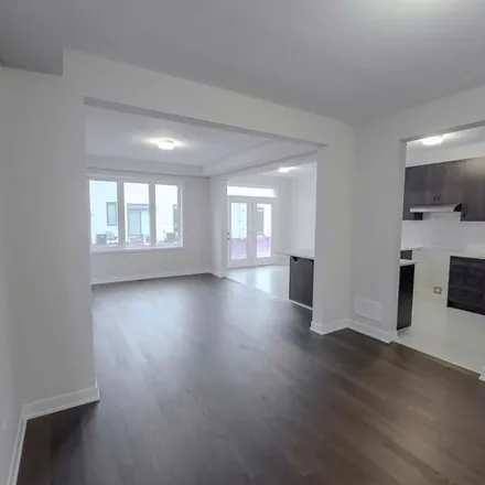 Image 3 - 1073 Curraglass Walk, Ottawa, ON K2S 0H4, Canada - Apartment for rent