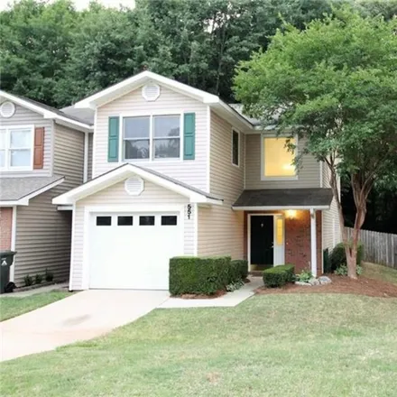 Buy this 3 bed townhouse on 551 Heritage Court in Cary Woods, Auburn