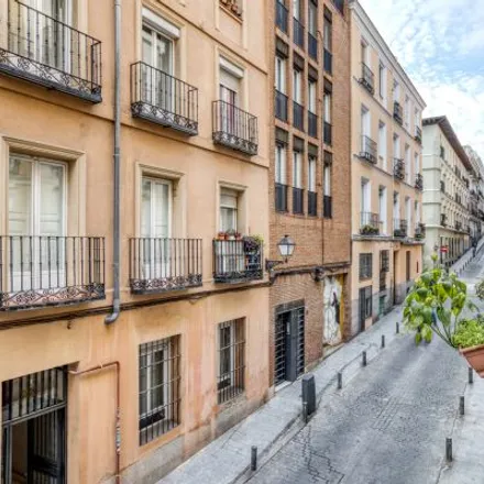 Image 5 - Calle del Gobernador, 31, 28014 Madrid, Spain - Apartment for rent
