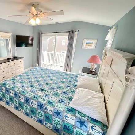 Rent this 5 bed house on Sea Isle City in NJ, 08243