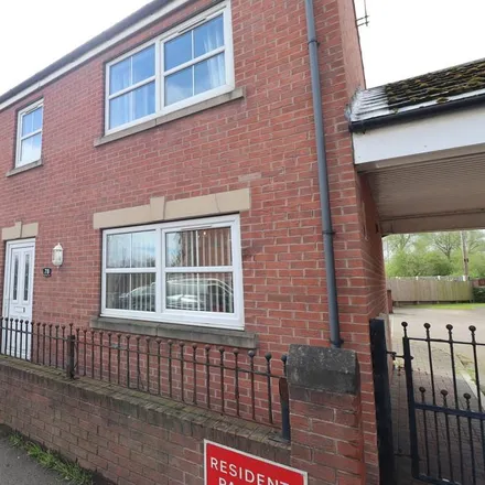 Rent this 2 bed townhouse on Mexborough Road/Garbutt Street in Mexborough Road, Bolton upon Dearne