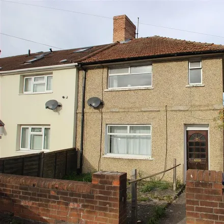 Rent this 4 bed house on 68 Donnington Bridge Road in Oxford, OX4 4AX
