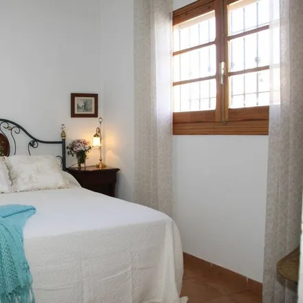 Rent this 2 bed apartment on 11550 Chipiona