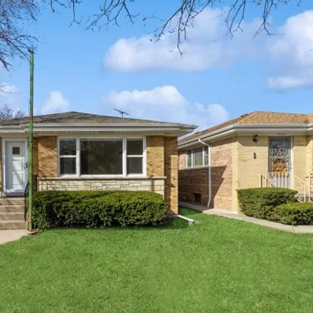 Buy this 3 bed house on 6100 North Keating Avenue in Chicago, IL 60646