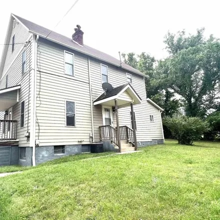 Buy this 4 bed house on 3558 University Avenue in Star City, Monongalia County