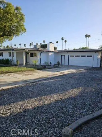 Image 3 - 8204 Chantry Ave, Fontana, California, 92335 - House for sale