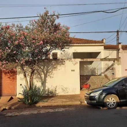 Image 2 - Rua Cruzeiro do Sul, Vila Santana, Araraquara - SP, 14801-494, Brazil - House for sale