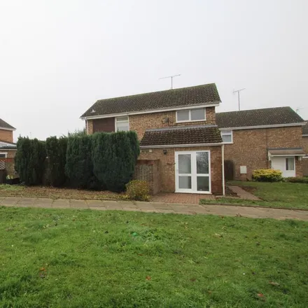 Rent this 3 bed house on Turnpike Drive in Luton, LU3 3RD