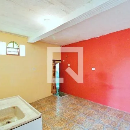 Rent this 1 bed house on Rua Cláudio Righetti in Jardim Record, Taboão da Serra - SP