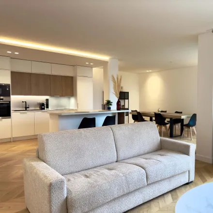 Rent this 3 bed apartment on Résidence Bel-Air in Rue de Montempoivre, 75012 Paris