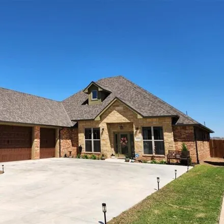 Buy this 4 bed house on 6835 Majestic Oak Boulevard in Lawton, OK 73505