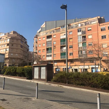Rent this 5 bed apartment on l'Hospitalet de Llobregat in Districte I, CT