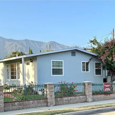 Image 2 - 416 Santa Paula Ave, Pasadena, California, 91107 - House for sale