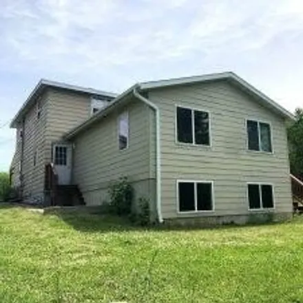 Buy this studio house on 216 South Wisconsin Street in Whitewater, WI 53190