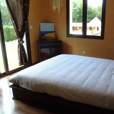 Rent this 3 bed house on 24290 Auriac-du-Périgord