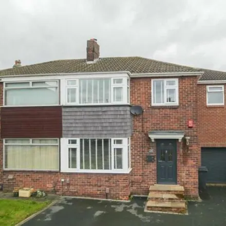 Buy this 4 bed house on Thornhill Grove in Calverley, LS28 5PB