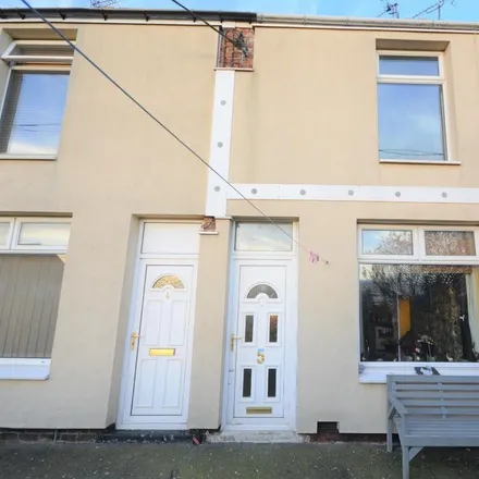 Rent this 2 bed house on Howlish View in Coundon, DL14 8ND